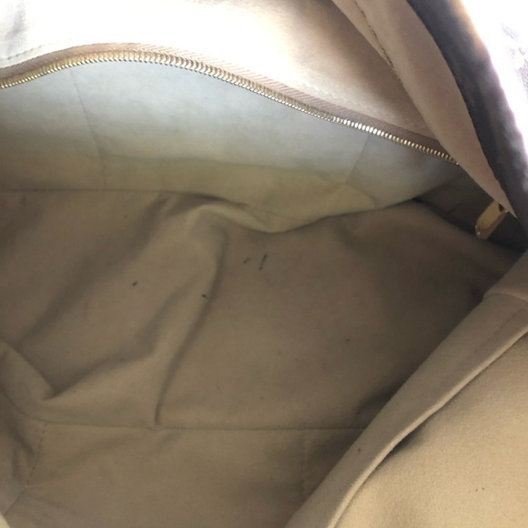 Louis Vuitton Artsy MM - Picture 5 of 5